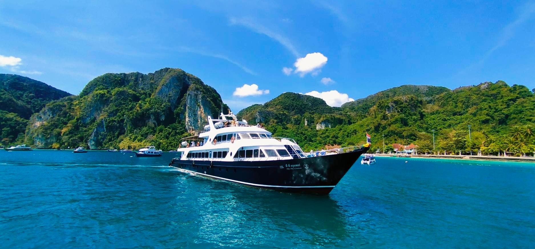 Ferry Transfer to Phi Phi island from Phuket