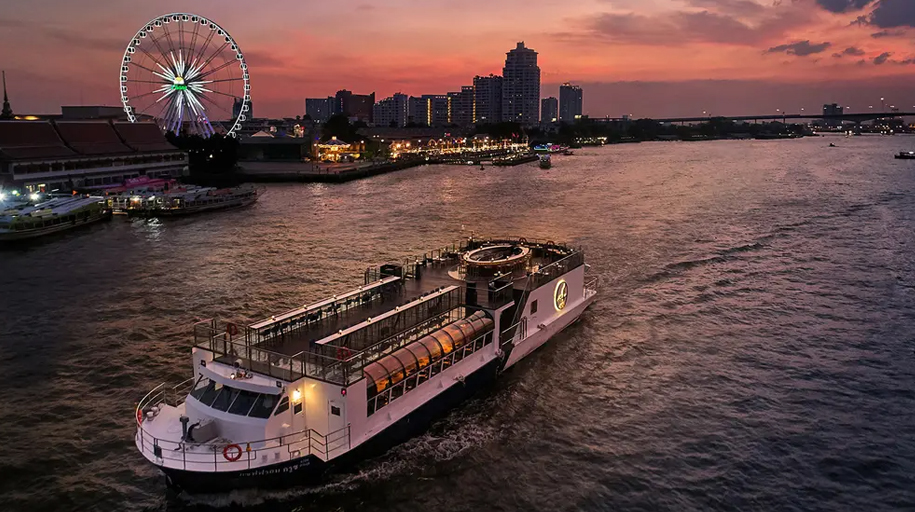 Saffron Dinner Cruise by Banyan Tree