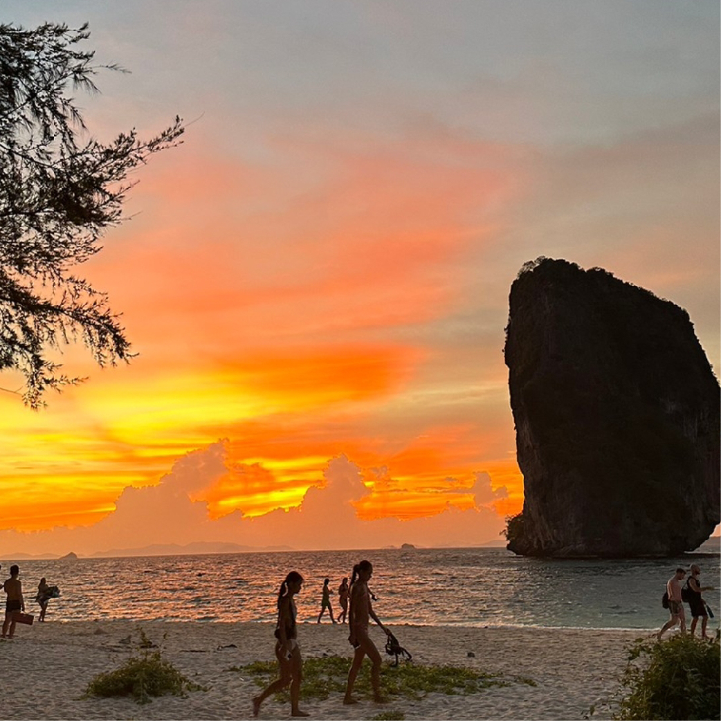 Longtail Boat Tour to 7 Islands in Krabi and BBQ Dinner