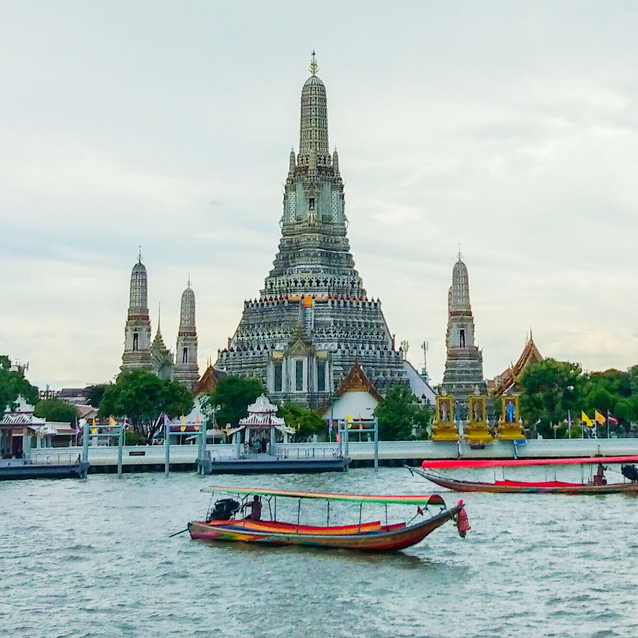 The Hidden Bangkok Canal tour with Wat Pho and Wat Arun